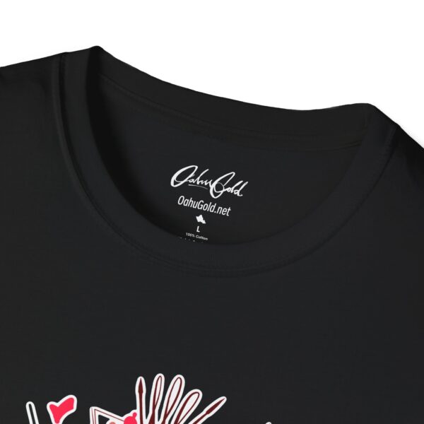 Queen stamp Tshirt - Image 6