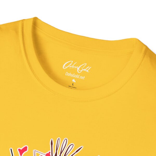 Queen stamp Tshirt - Image 3